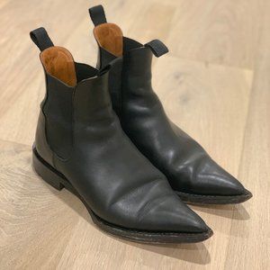Black Pointed Chelsea Boots